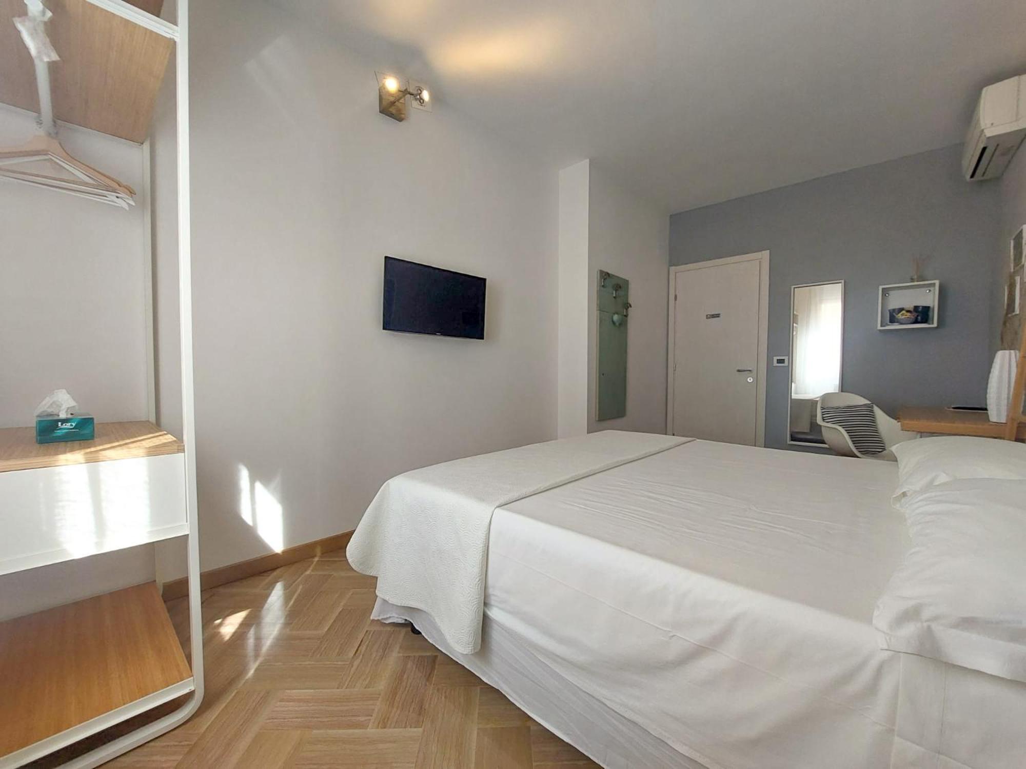 Myway Trieste Rooms エクステリア 写真